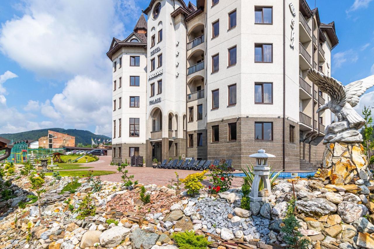 Mardan Palace Spa Resort Bukovel Esterno foto