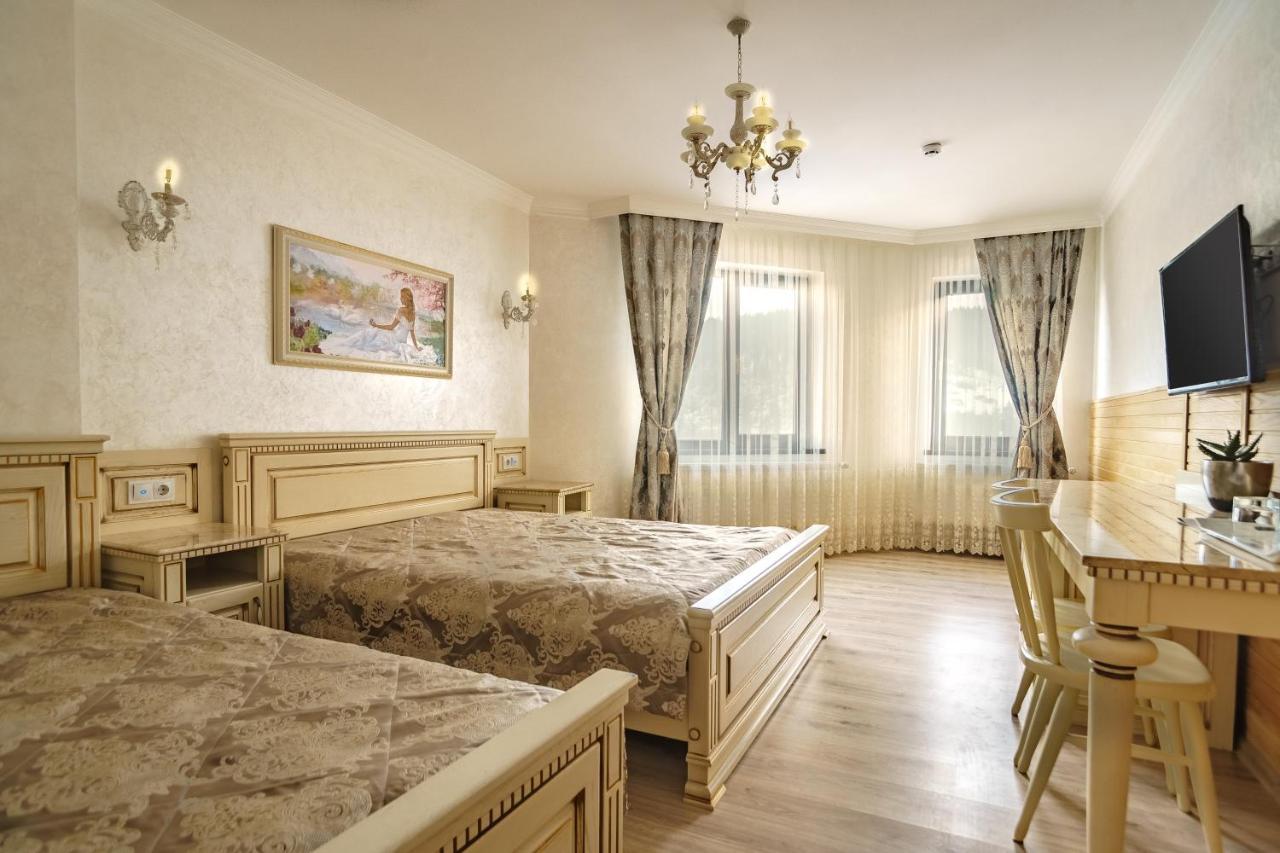 Mardan Palace Spa Resort Bukovel Esterno foto